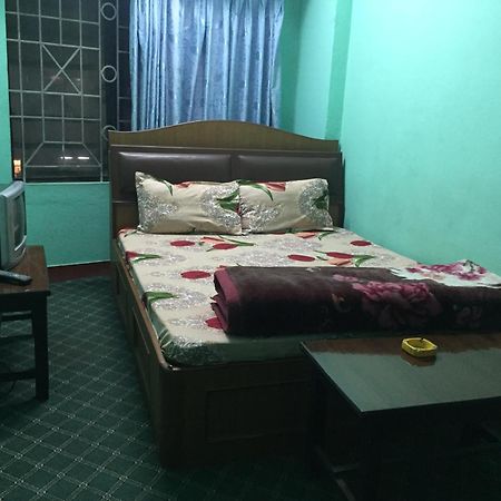 Hotel New Basuki Private Limited Tokha المظهر الخارجي الصورة
