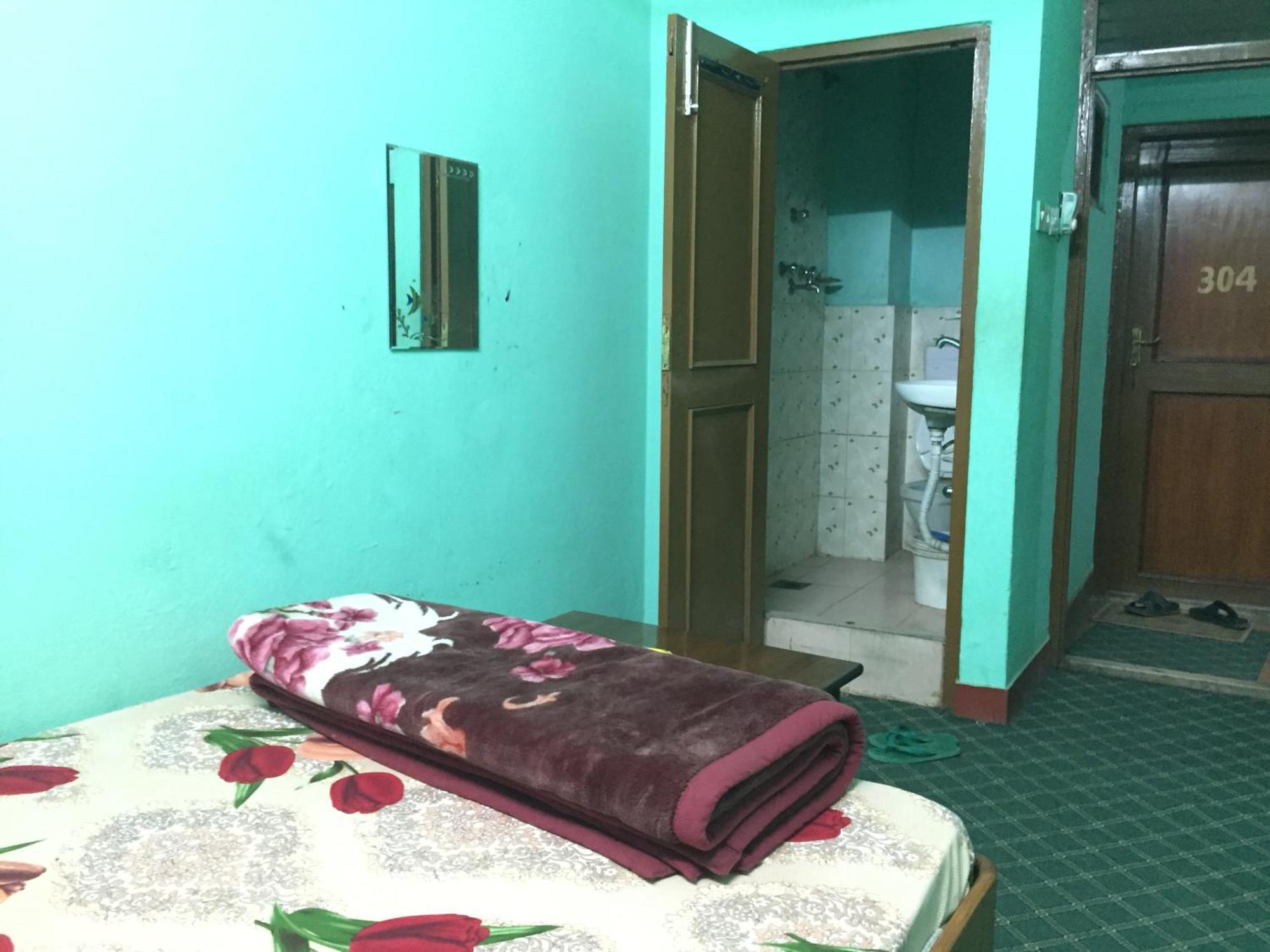 Hotel New Basuki Private Limited Tokha المظهر الخارجي الصورة